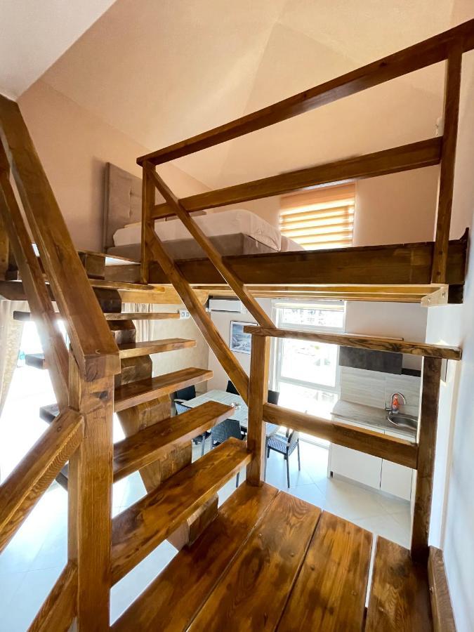 Apartments Harris Ulcinj Exterior photo