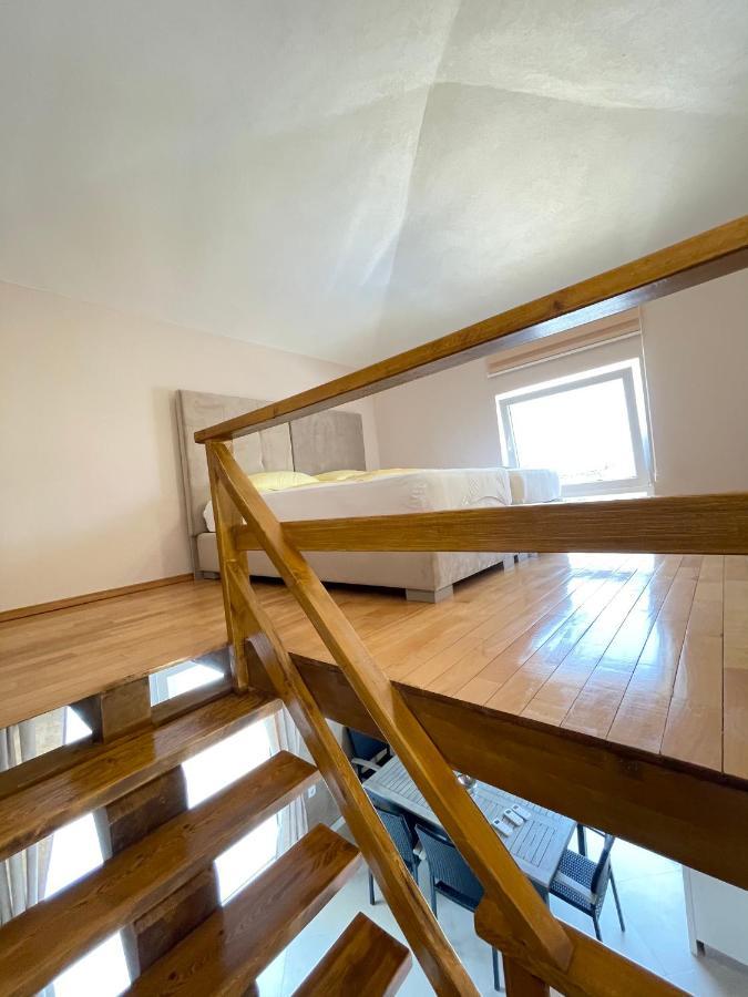 Apartments Harris Ulcinj Exterior photo