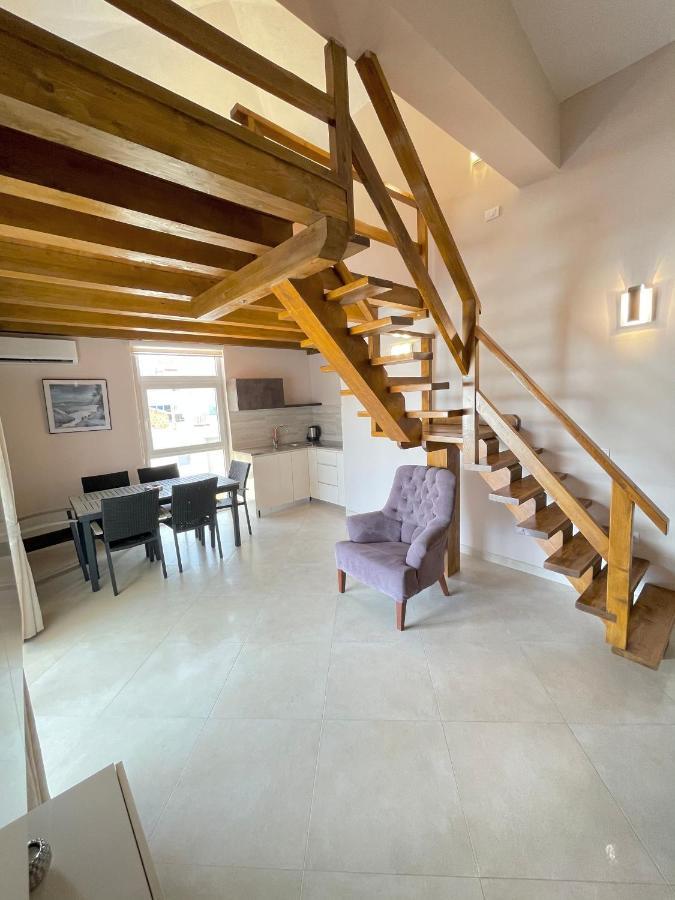 Apartments Harris Ulcinj Exterior photo