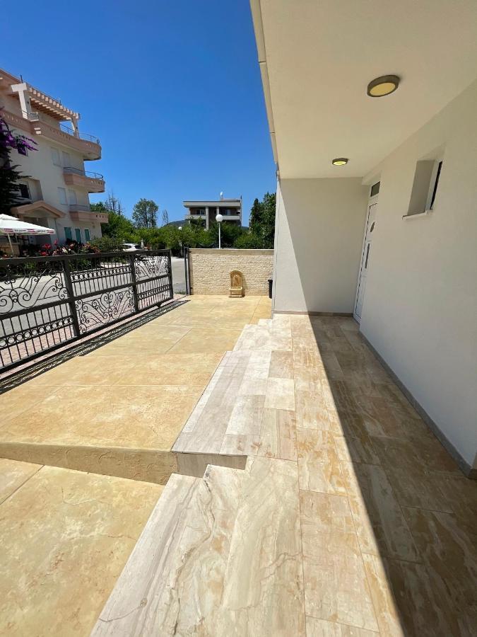 Apartments Harris Ulcinj Exterior photo